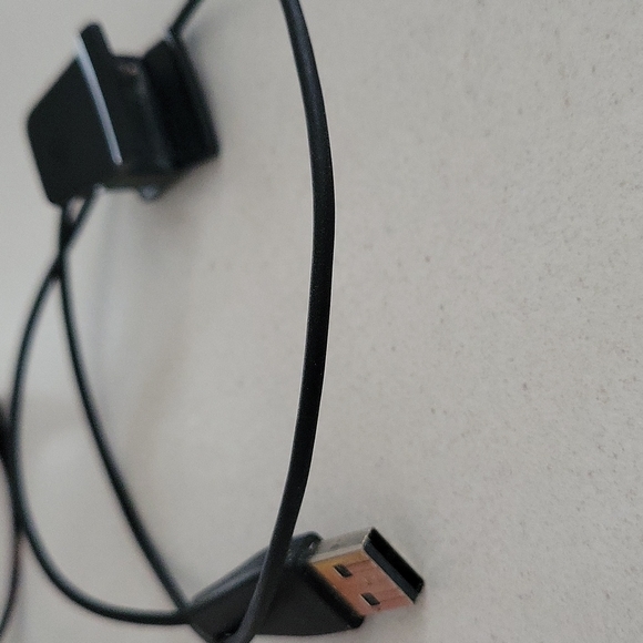 Fitbit band Alta HR small NWT + Charger - Picture 5 of 5